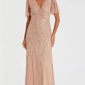 Mac Duggal Embellished Flutter Sleeve Gown Size 8 NWT Nude